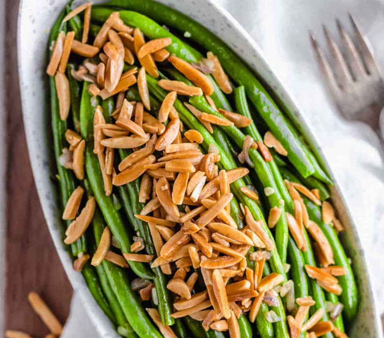 Tangy Green Beans with Toasted Almonds