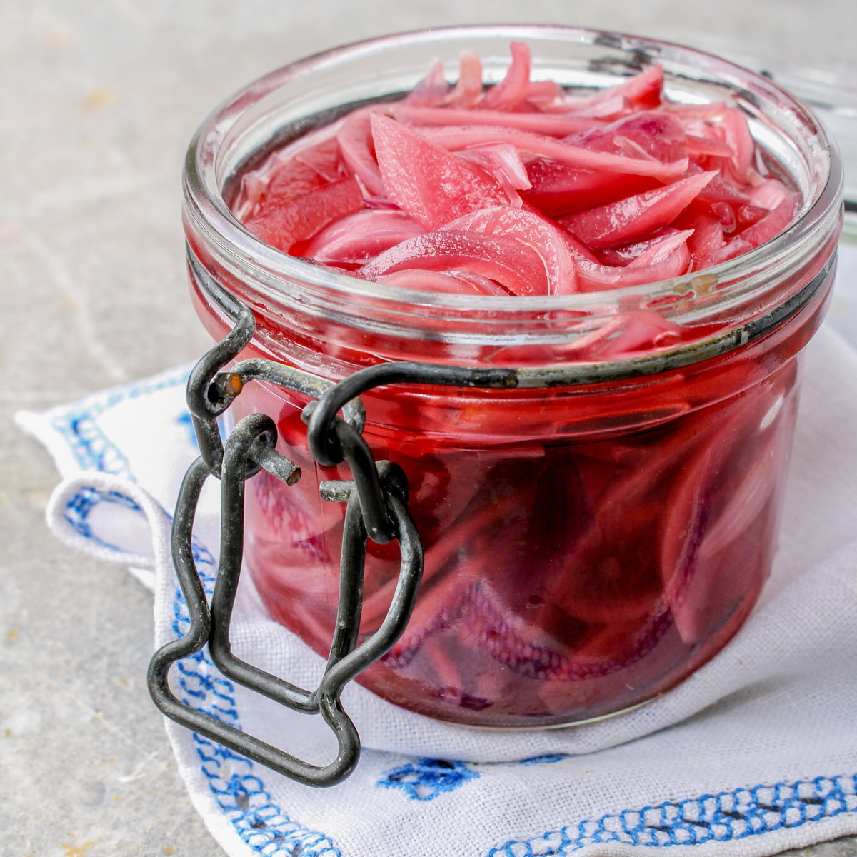Quick Pickled Onion