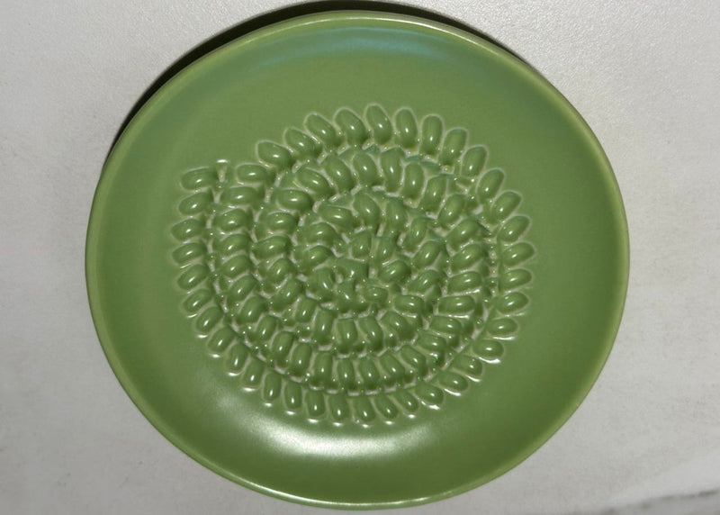Aglio e Olio Grater & Dipping Plate - Sage Green