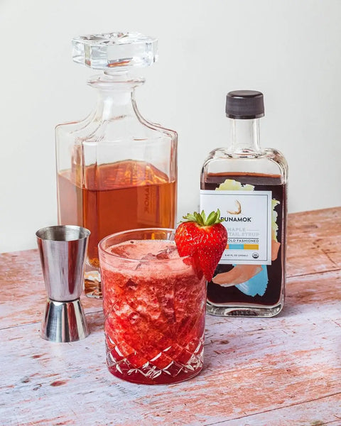 Old Fashioned Maple Syrup Mixer